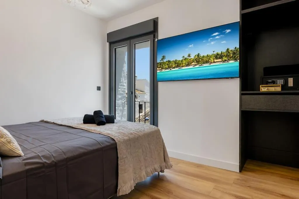 Luxury Sea View Puerto Banus Apartment Marbella