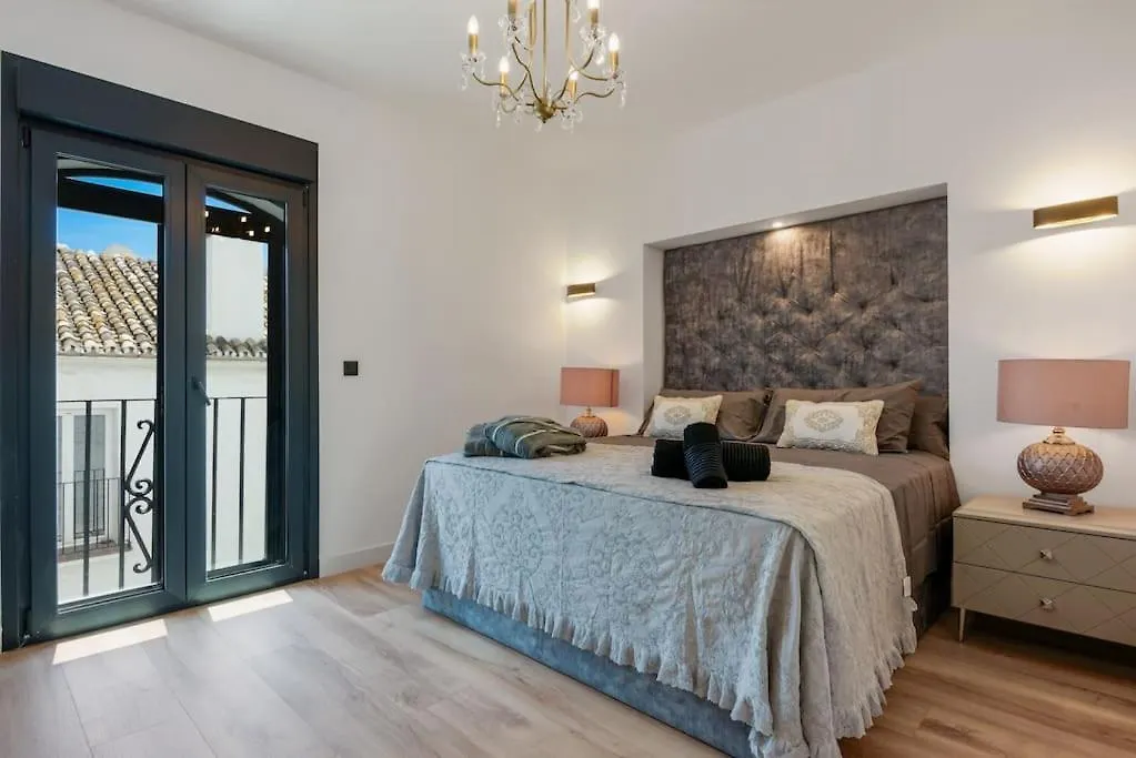 Luxury Sea View Puerto Banus Apartment Marbella