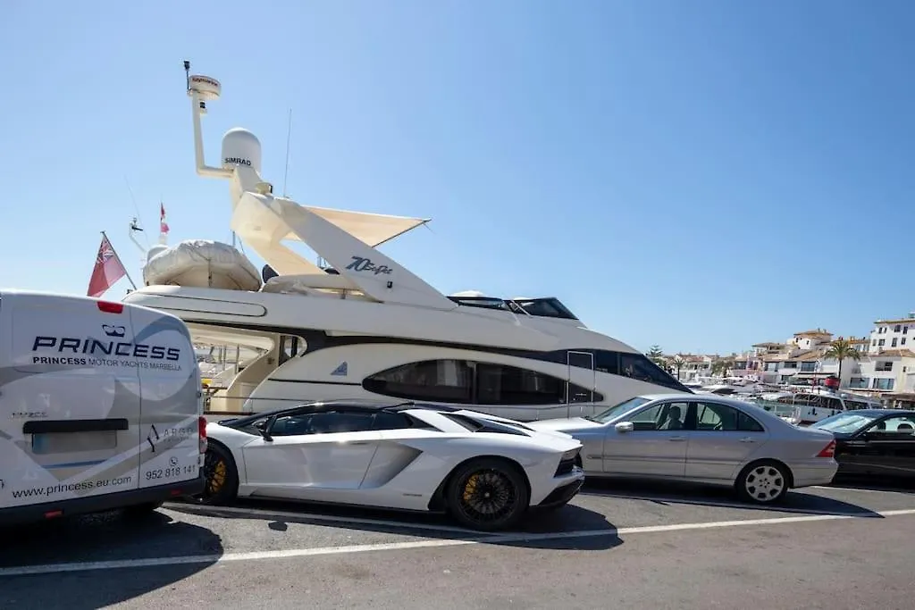 Luxury Sea View Puerto Banus Apartment Marbella